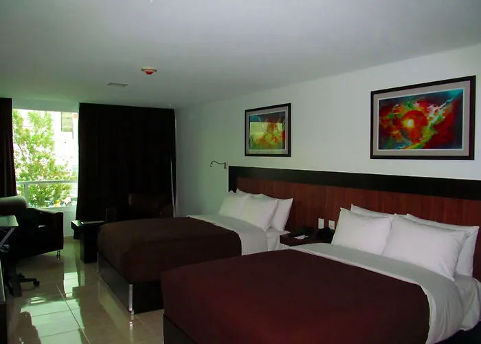 Hotel & Pf 4*