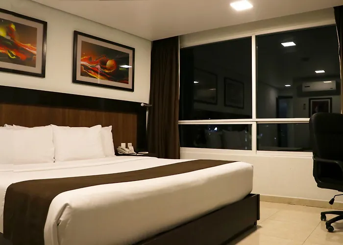 & Pf Hotel